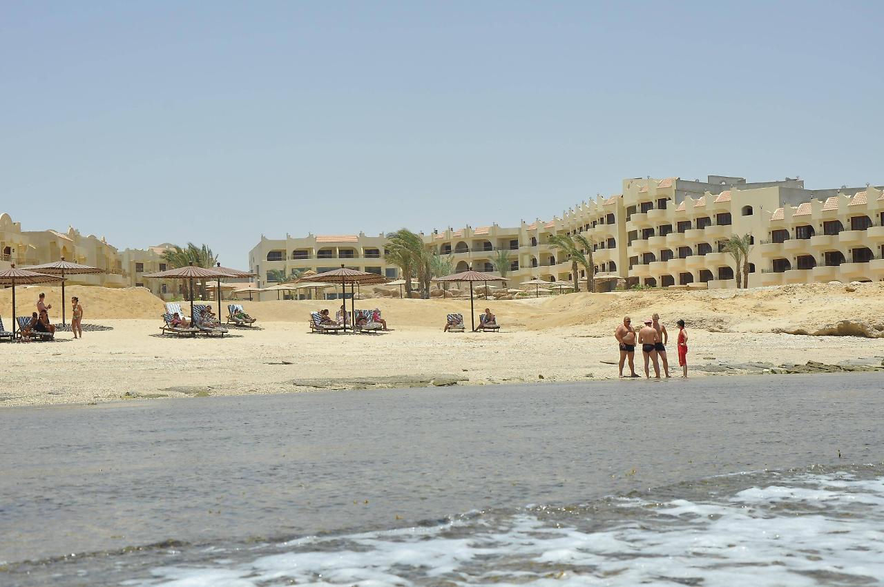 Life Resort Coral Hills El Qoseir 外观 照片