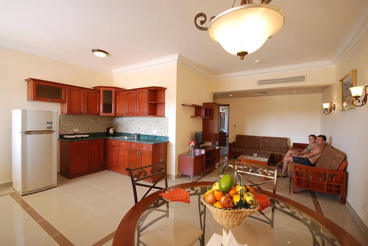 Life Resort Coral Hills El Qoseir 外观 照片