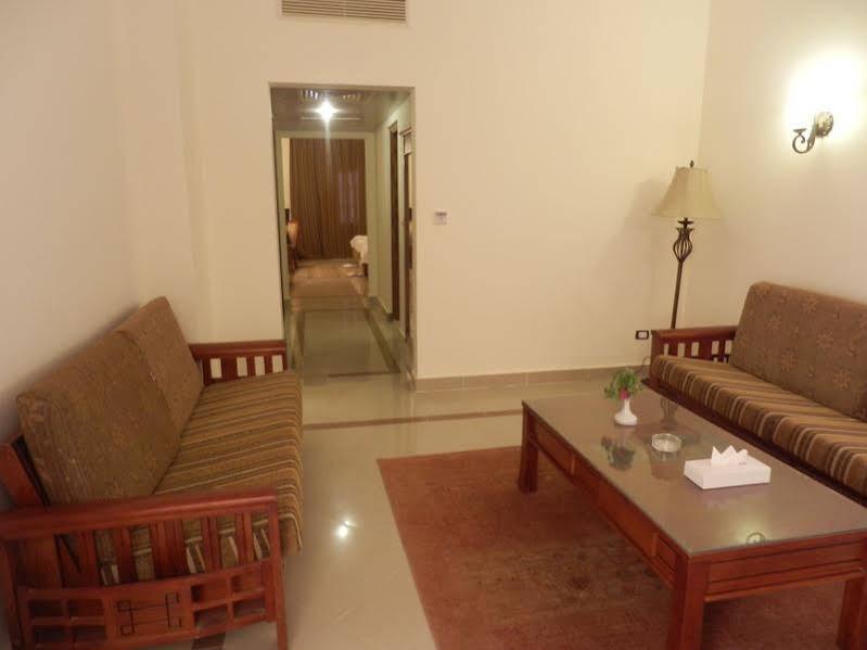 Life Resort Coral Hills El Qoseir 外观 照片